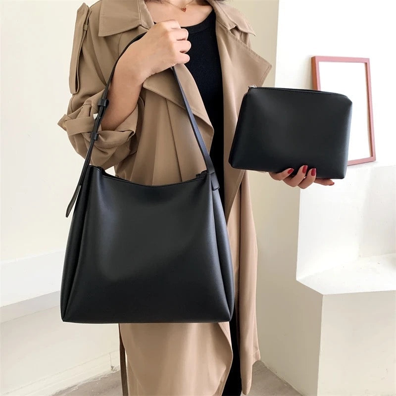 Asløg | Minimalist Shoulder Bag in Modern Cut